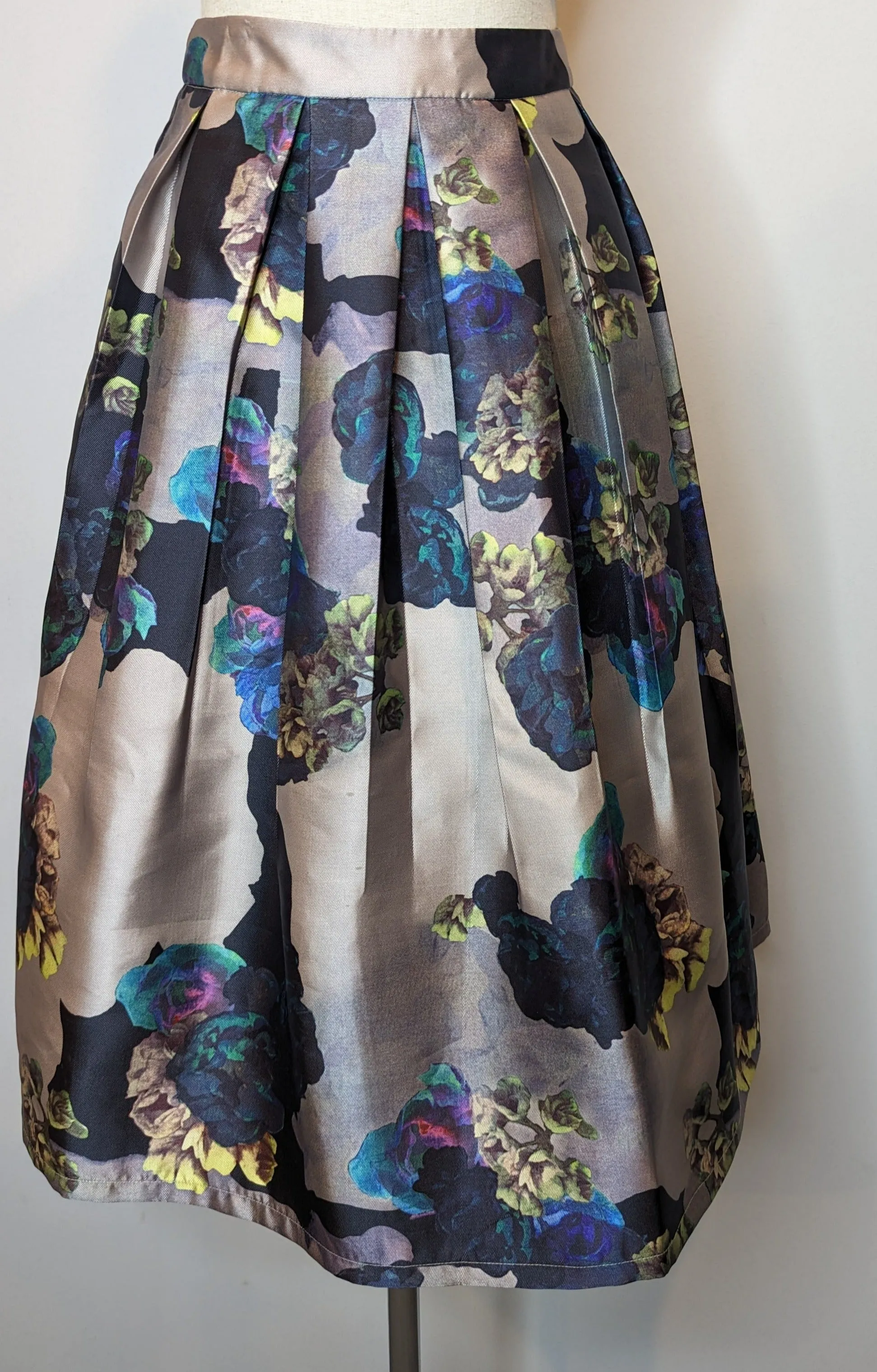 Asilio High Waisted Full Floral Garden Party Tea Skirt